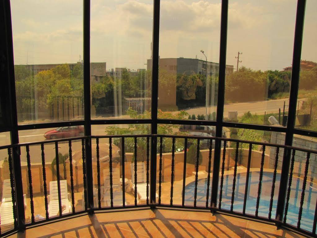 Paris Hotel Balchik Ngoại thất bức ảnh