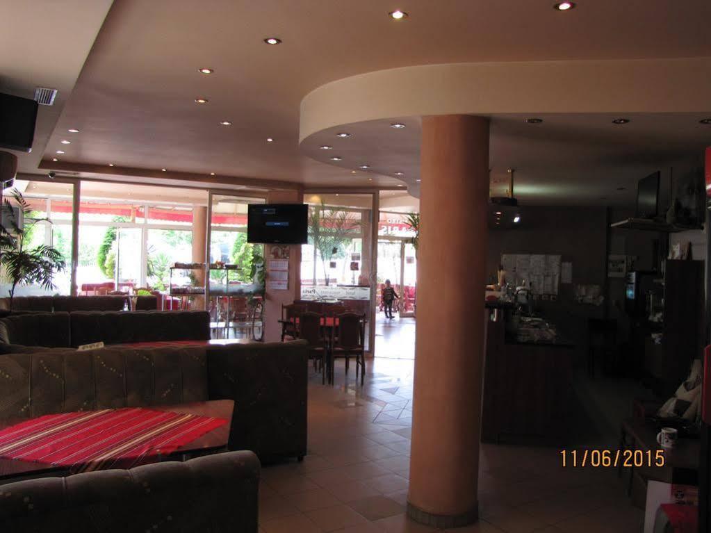 Paris Hotel Balchik Ngoại thất bức ảnh