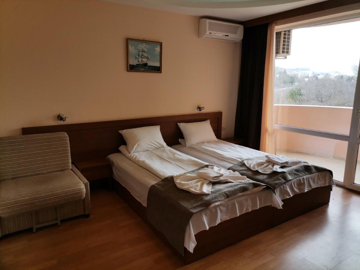Paris Hotel Balchik Ngoại thất bức ảnh