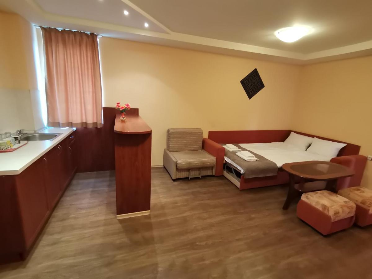 Paris Hotel Balchik Ngoại thất bức ảnh