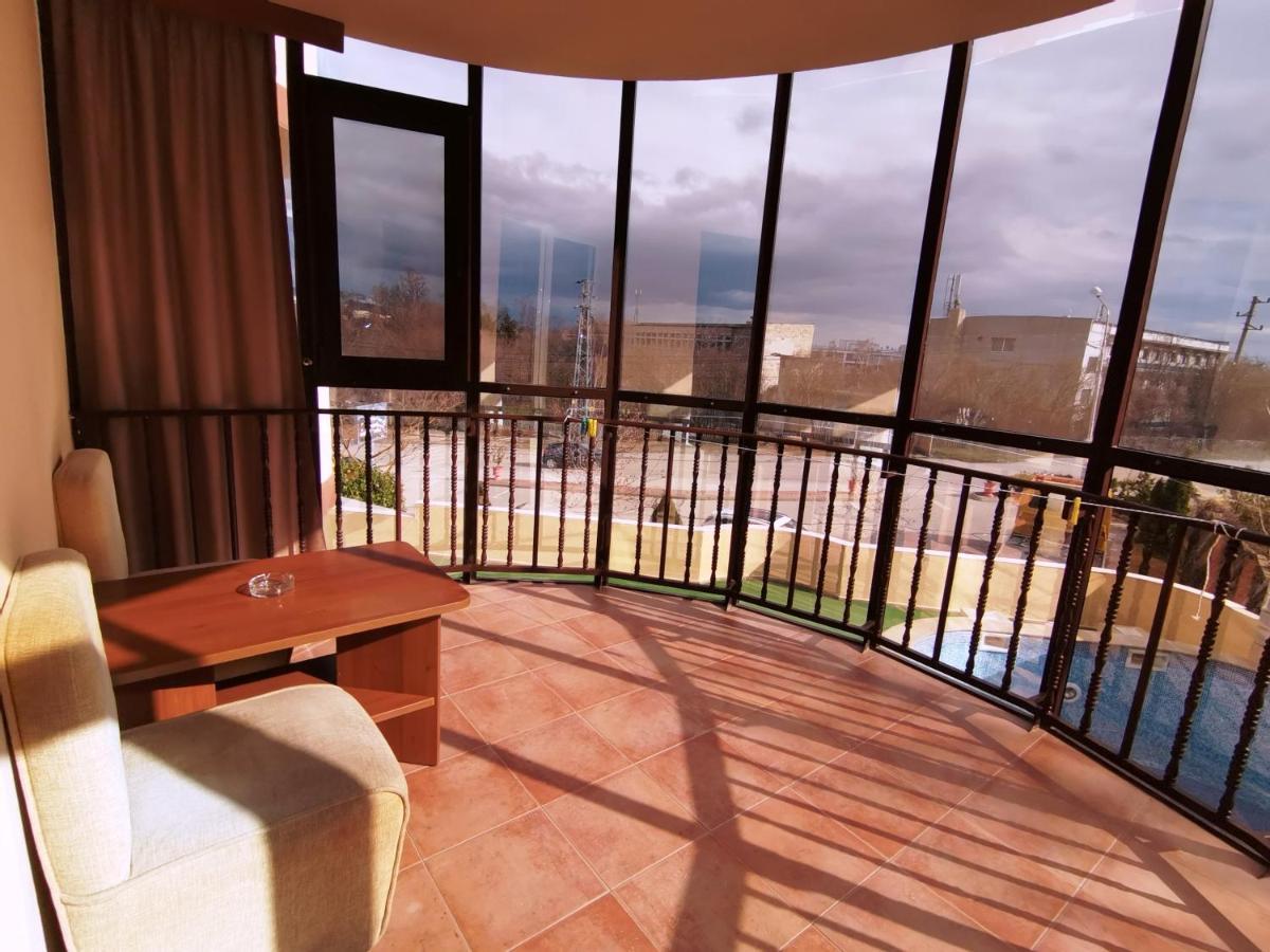Paris Hotel Balchik Ngoại thất bức ảnh